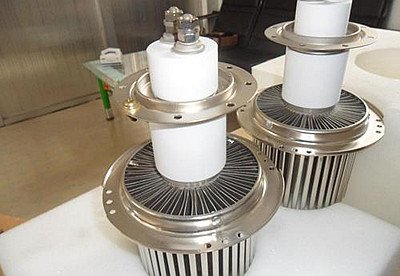 高頻機電子管（高周波電子管）