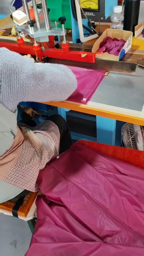 腳踏式高頻機（雙頭高周波熱合機）