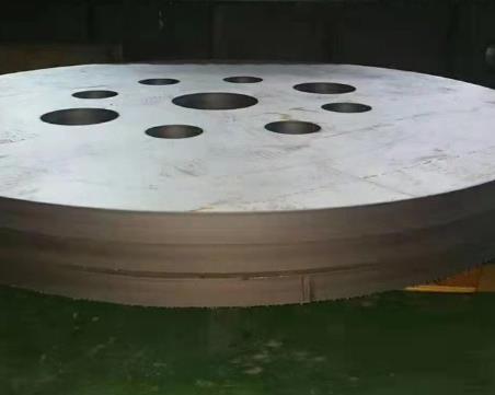 熱處理爐底板材質(zhì)選擇：為何310S不銹鋼是理想之選