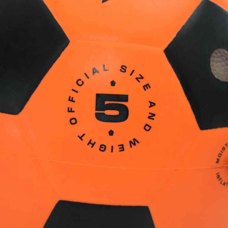 LED發(fā)光橡膠足球 