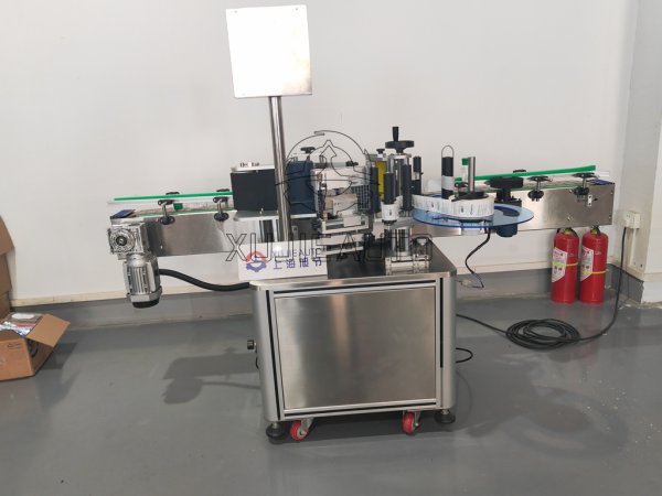全自動定點圓瓶貼標機