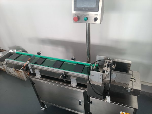 全自動分頁貼標機
