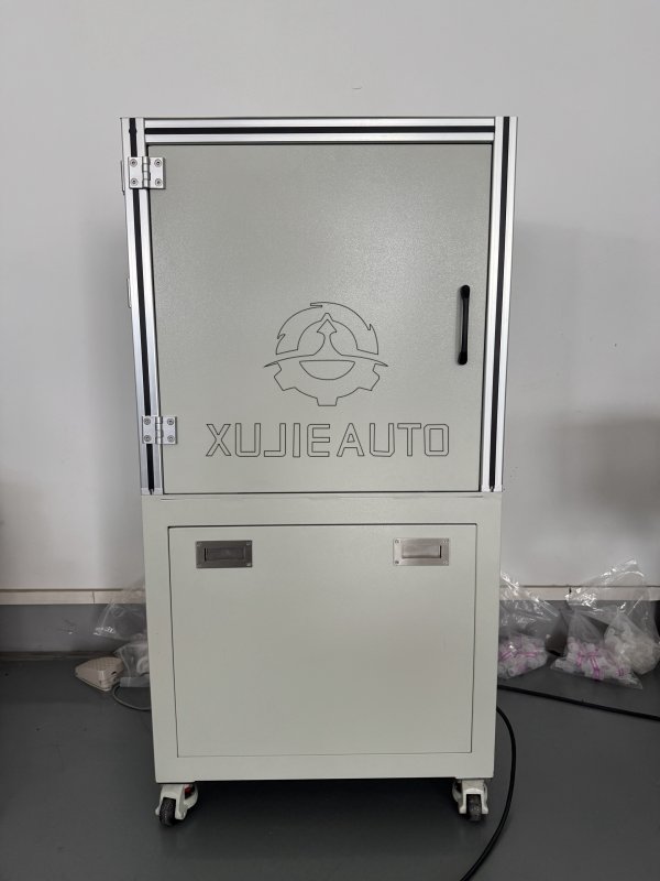 2025新款半自動電線對折貼標機