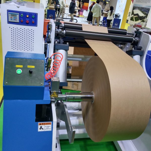 全自動(dòng)蜂窩紙高速成型機(jī)