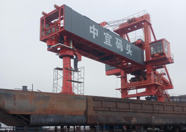 （1500t/h）浮式圓弧軌道式裝船機(jī)