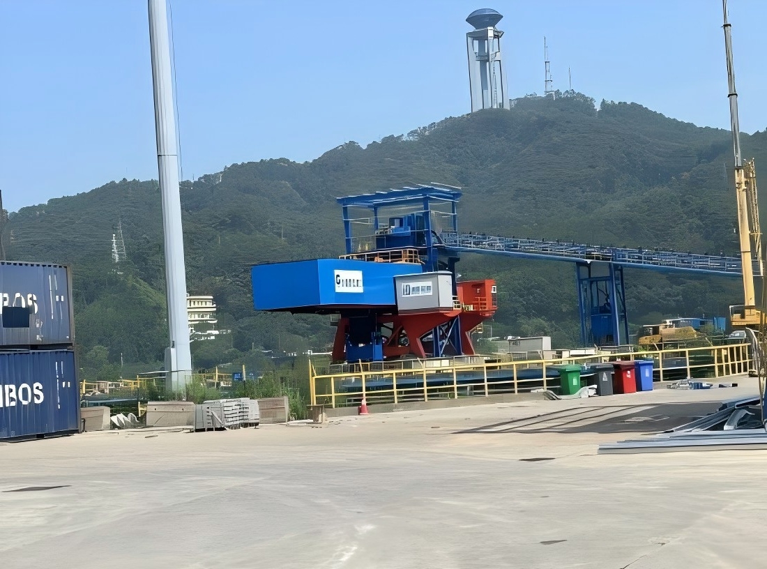 什么是散貨裝船機？