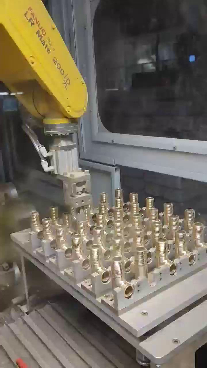 玉林小型打磨去毛刺设备耗材,小型打磨去毛刺设备