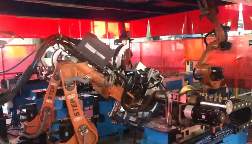 南寧定做全自動(dòng)焊接機(jī)器人工作站維修 廣東利迅達(dá)機(jī)器人系統(tǒng)股份供應(yīng)