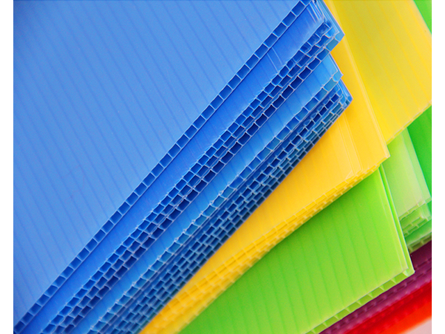 江西電暈板塑料中空板 上海煜尚萱實(shí)業(yè)供應(yīng)