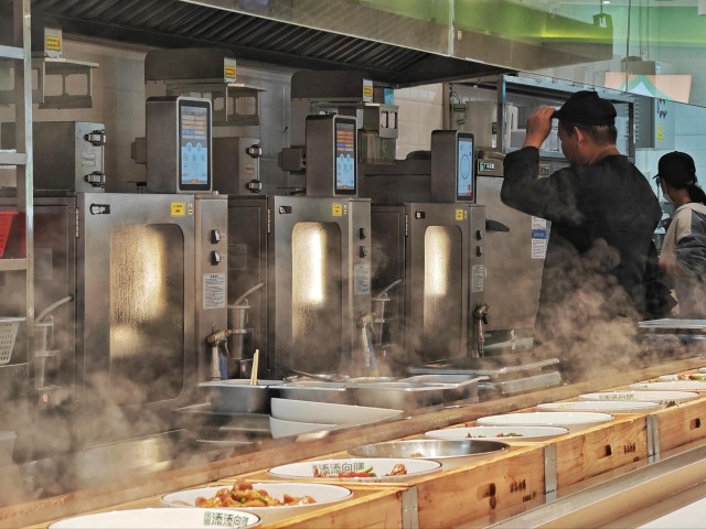 四川多功能料理锅炒菜机源头厂家 和谐共赢 上海长膳智能科技供应