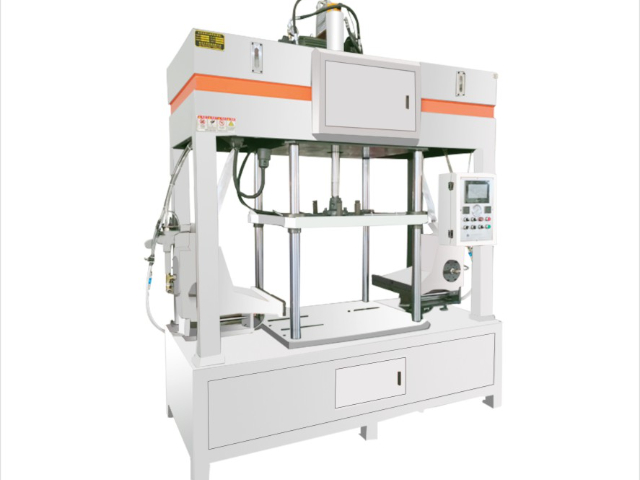 深圳大型重力鑄造機(jī),重力鑄造機(jī)