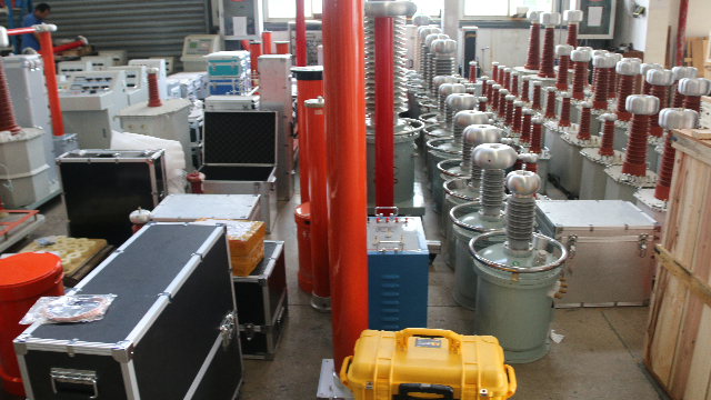 智能大電流發生器廠商 武漢國電華美電氣設備供應