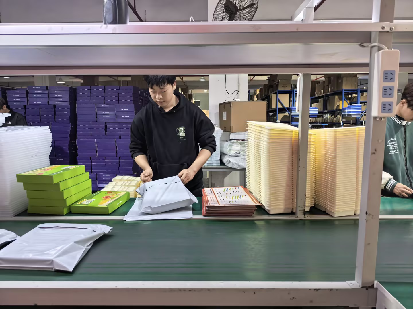 降本增效與體驗(yàn)并行，順一云倉(cāng)新模式重塑供應(yīng)鏈競(jìng)爭(zhēng)力