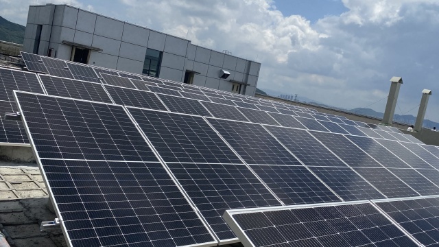 湖南工廠光伏發(fā)電系統(tǒng) 廣東華業(yè)建設(shè)集團(tuán)供應(yīng)