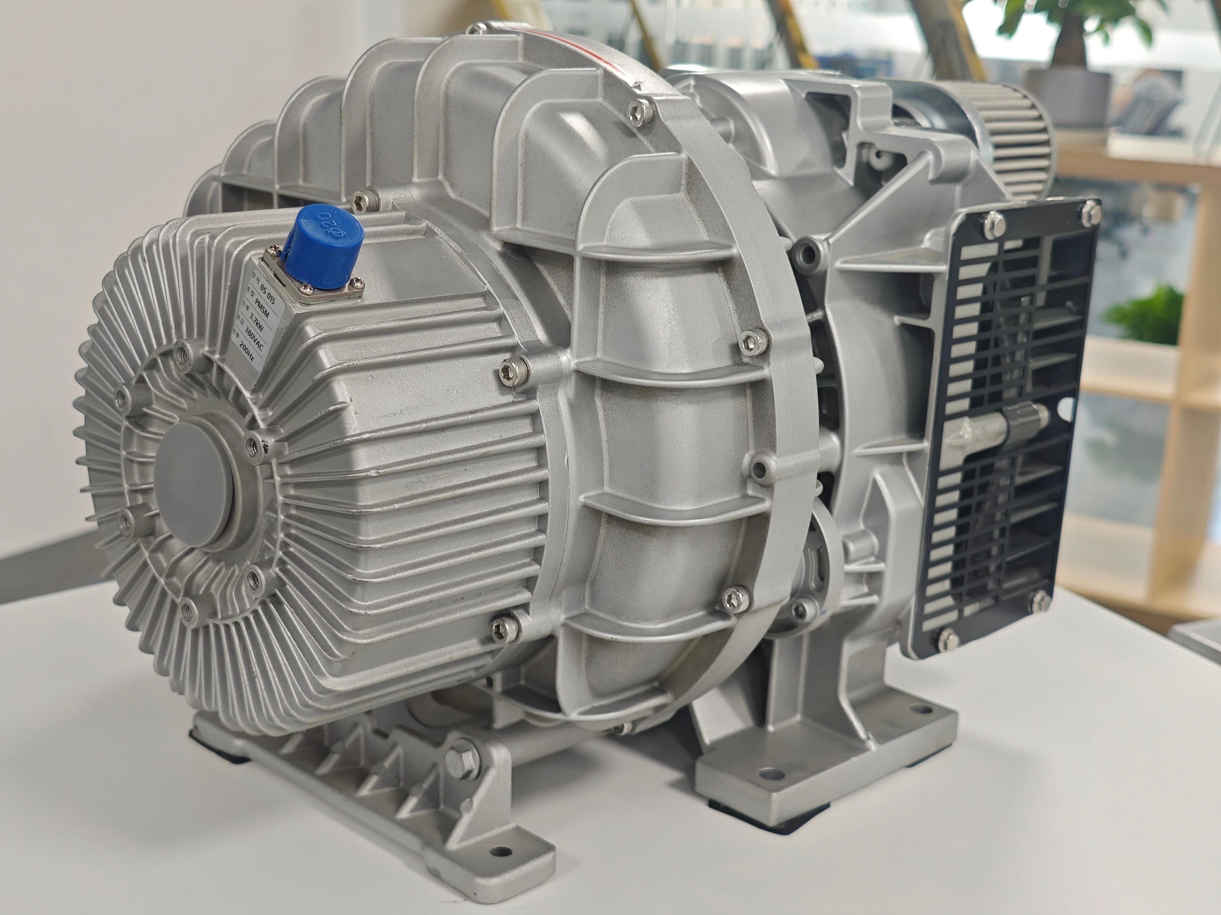 oil-free scroll compressors