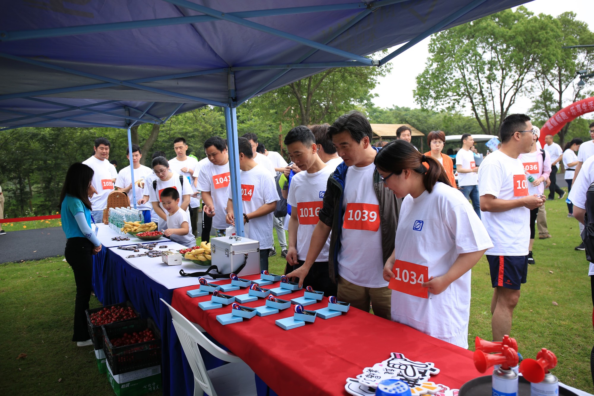 如何通过赛事活动策划提升参与者体验？