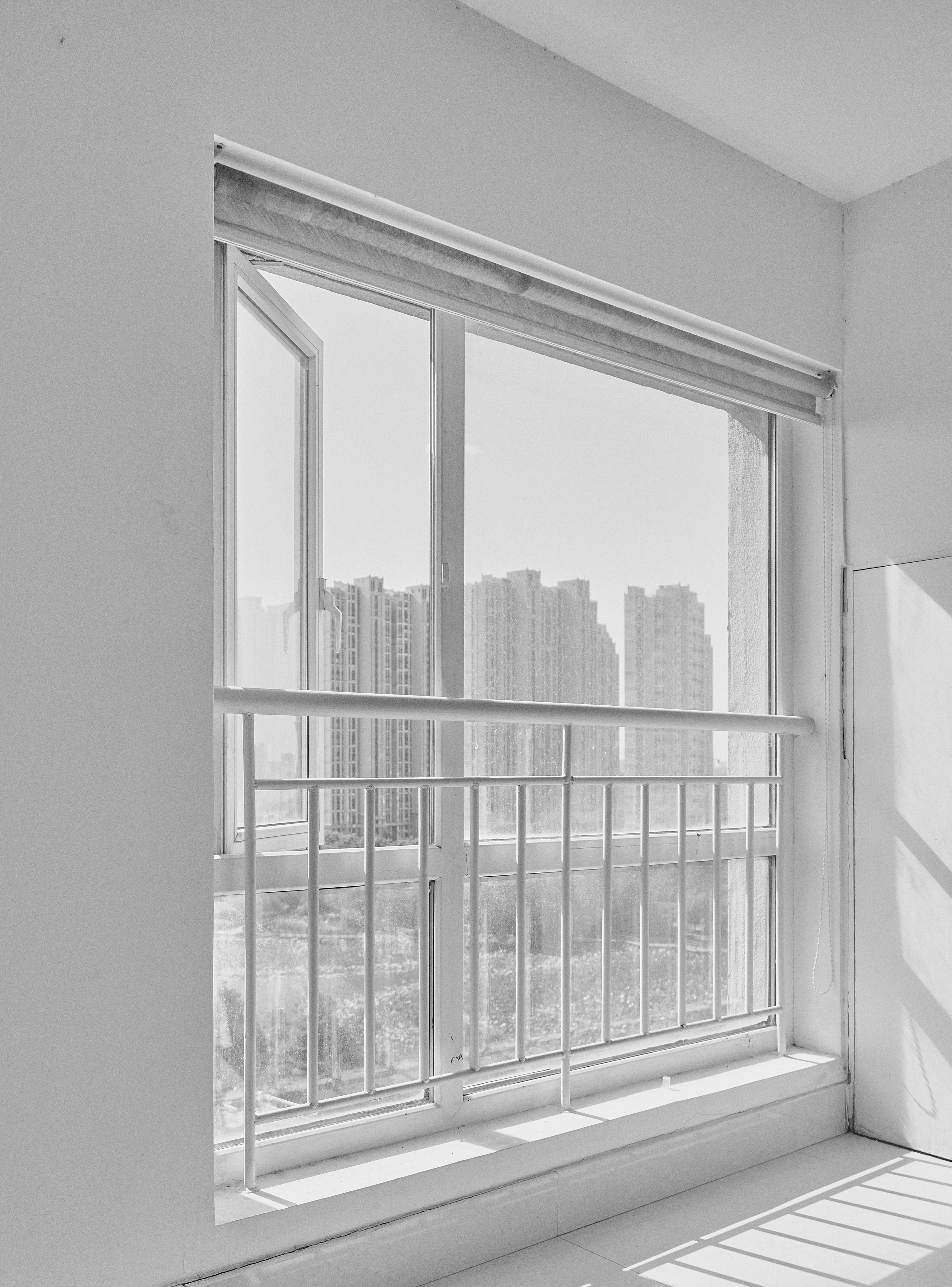 Best Window Frame Material: PU FRP vs Aluminum