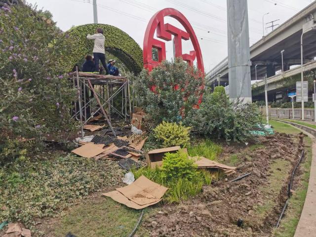 上海商場立體綠雕報價