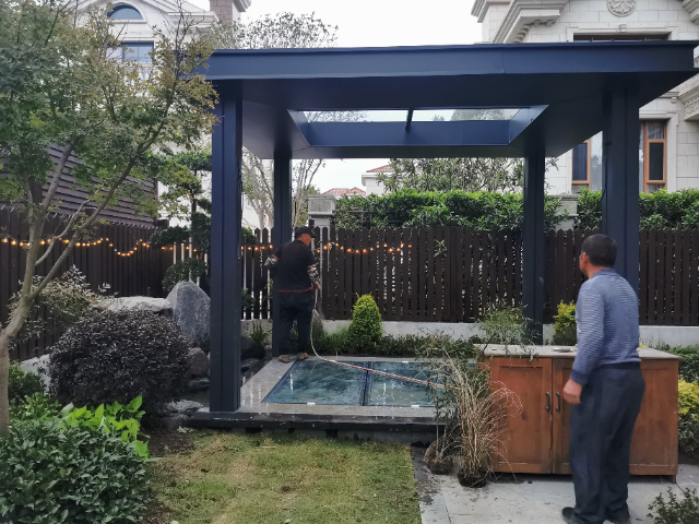 江蘇現(xiàn)代別墅庭院花園設(shè)計(jì)施工,別墅庭院花園