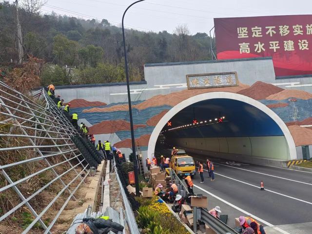 江蘇市政生態(tài)邊坡綠化價位,生態(tài)邊坡綠化