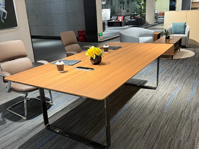 培训家具送货上门,家具