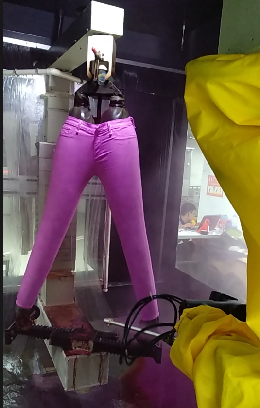 中山益达服装喷涂