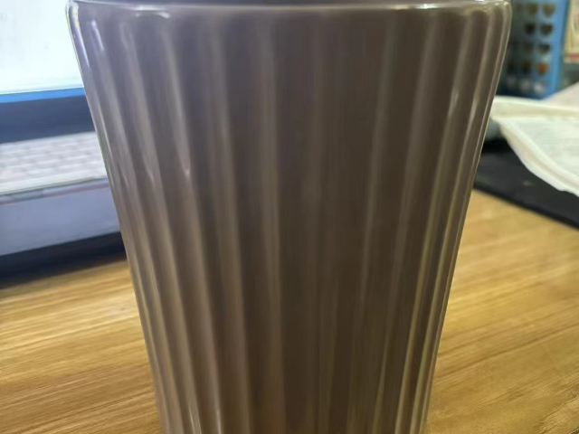 海南綠植陶瓷花盆量大從優(yōu),陶瓷花盆