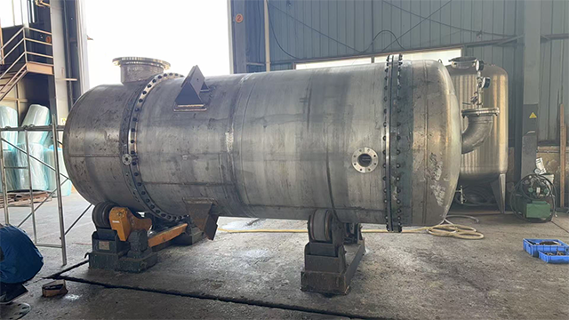 物料加熱換熱器上裝廠家 江蘇通協(xié)機械設備供應;