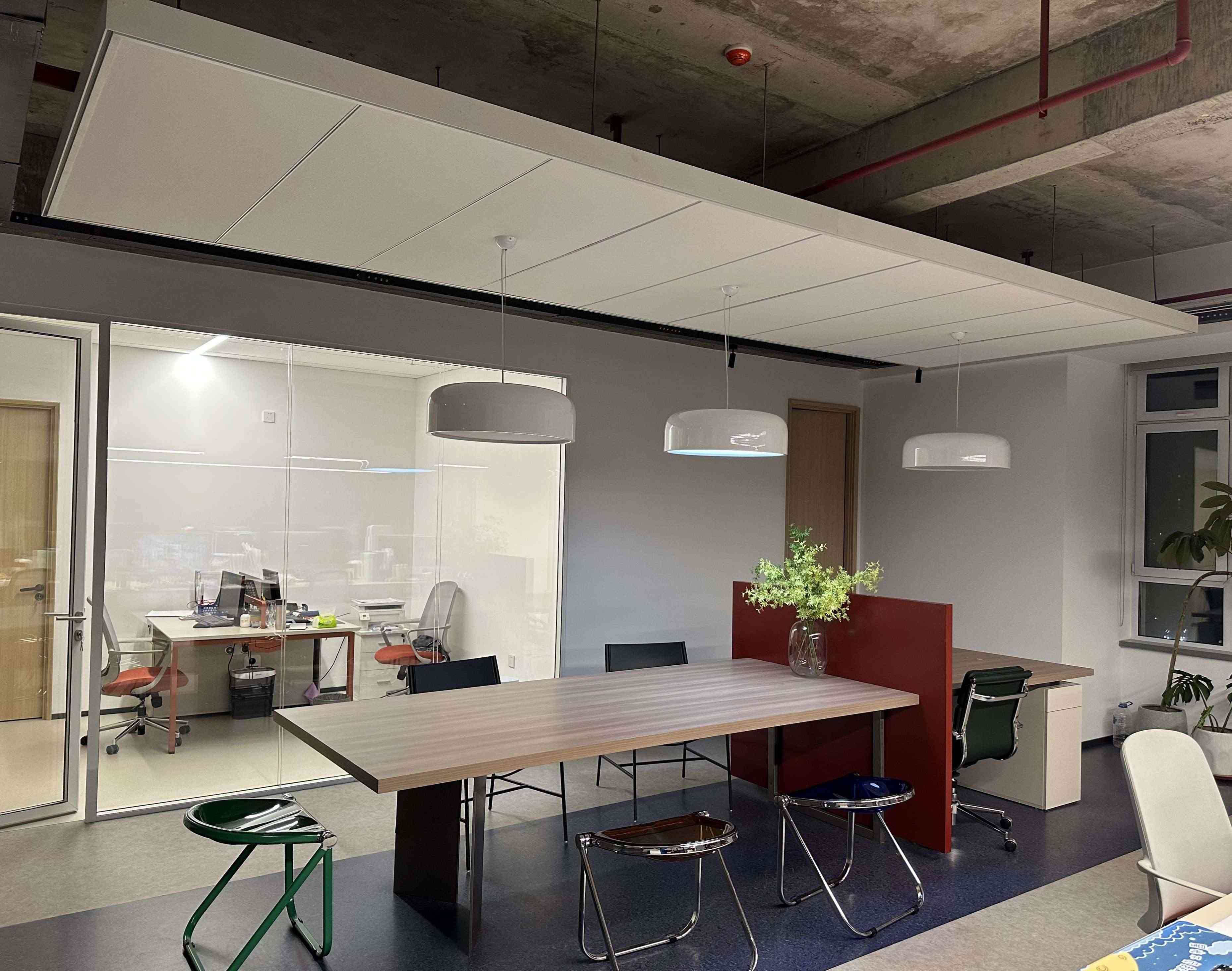 辦公室島狀天花案例