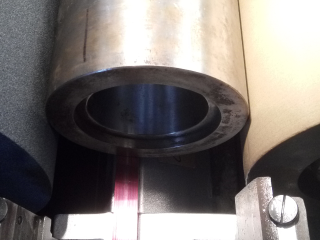 重慶PLC控制無(wú)心磨床廠家供應(yīng) 歡迎咨詢 紹興伊科冉普精密機(jī)械供應(yīng)