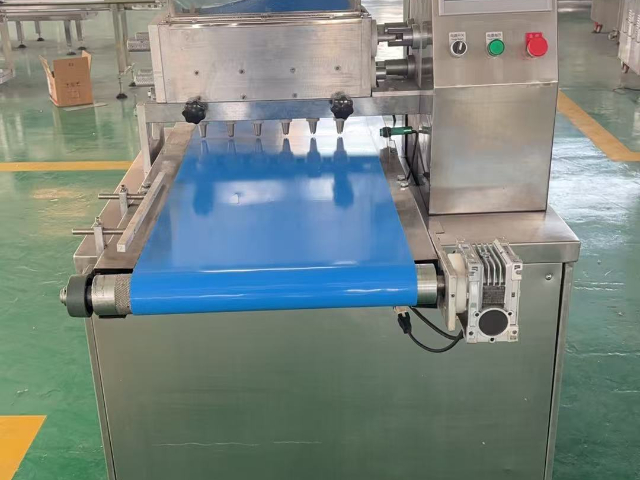 山東巧克力曲奇餅干機(jī)可調(diào)餅干長度 值得信賴 威文機(jī)械供應(yīng)