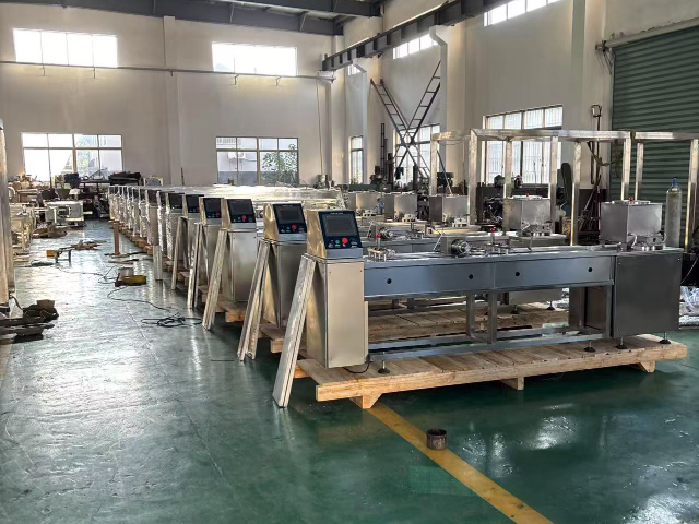 烘培餅干夾心機(jī)300片/分鐘 歡迎來(lái)電 威文機(jī)械供應(yīng)