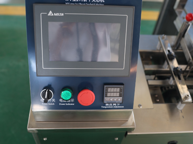 上海奧利奧餅干夾心機(jī)可調(diào)餅干長度 值得信賴 威文機(jī)械供應(yīng)