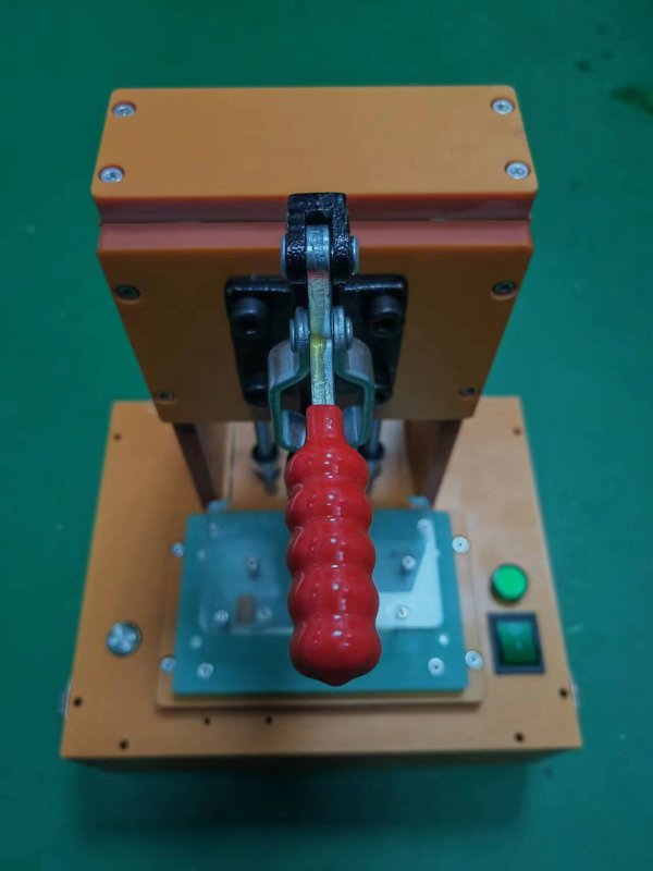 手動吸附壓合治具