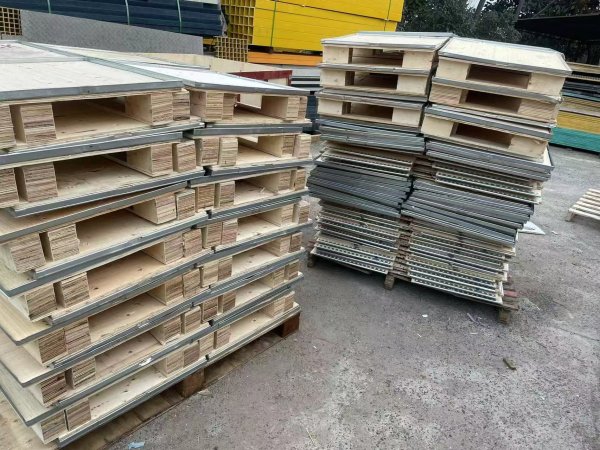 二手折疊鋼帶箱