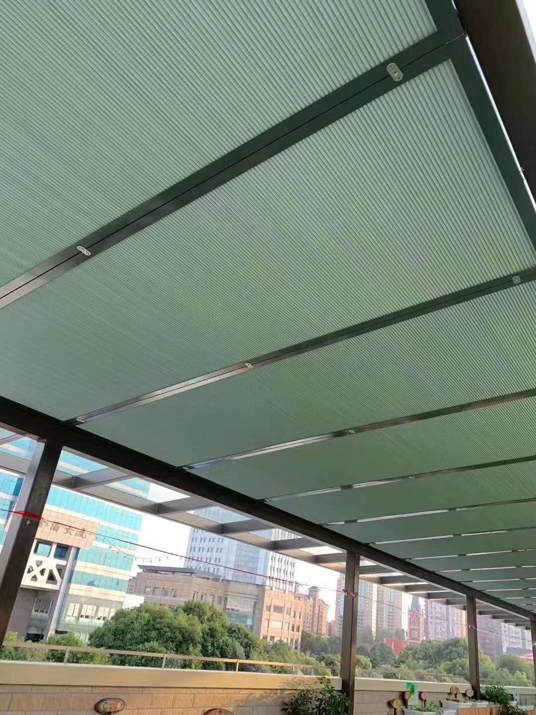 手動蜂巢簾