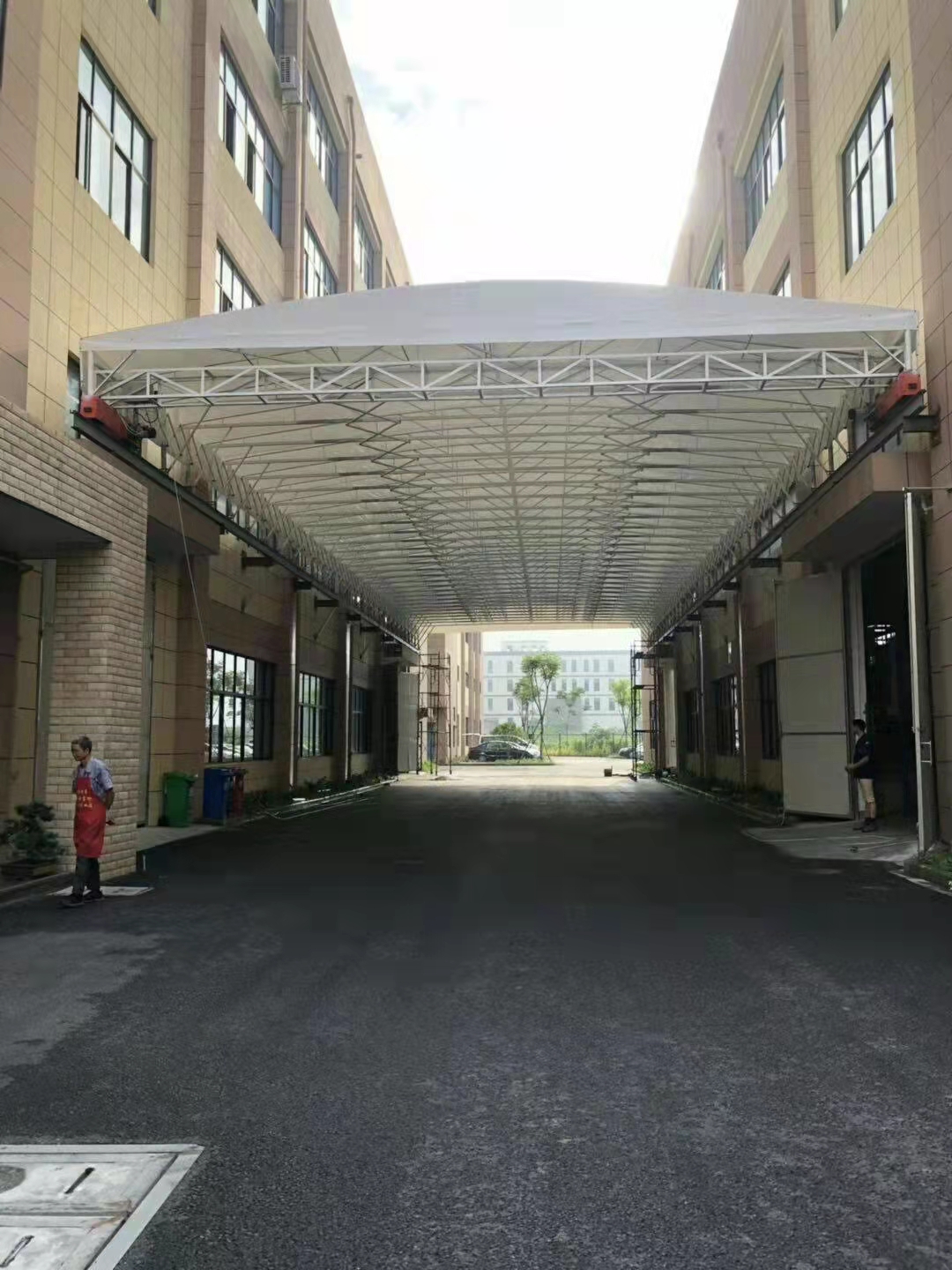 樓宇活動雨棚