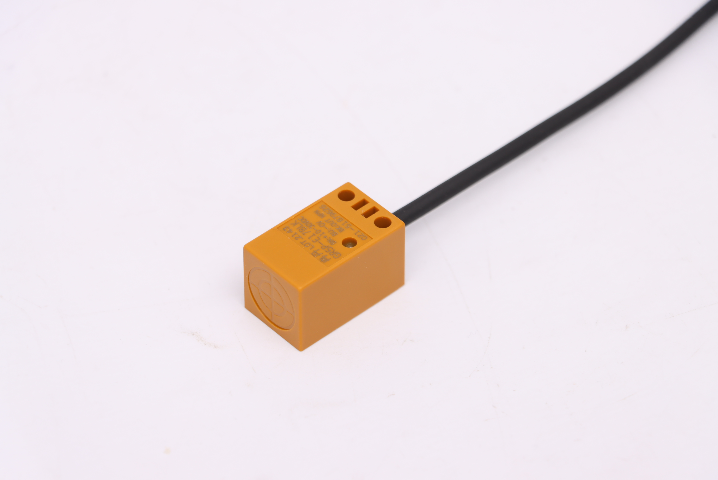 上海電感式接近開關(guān)供應(yīng)商 上海冉丹電子科技供應(yīng);