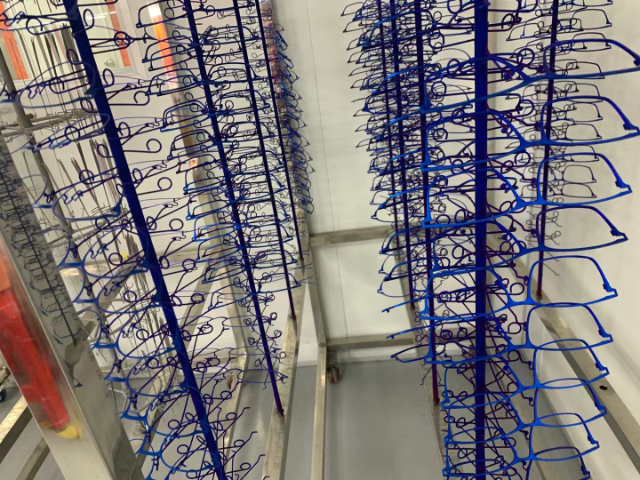 安徽多功能磁控濺射涂層設(shè)備 源頭廠家 廣東鴻騰真空科技供應(yīng)