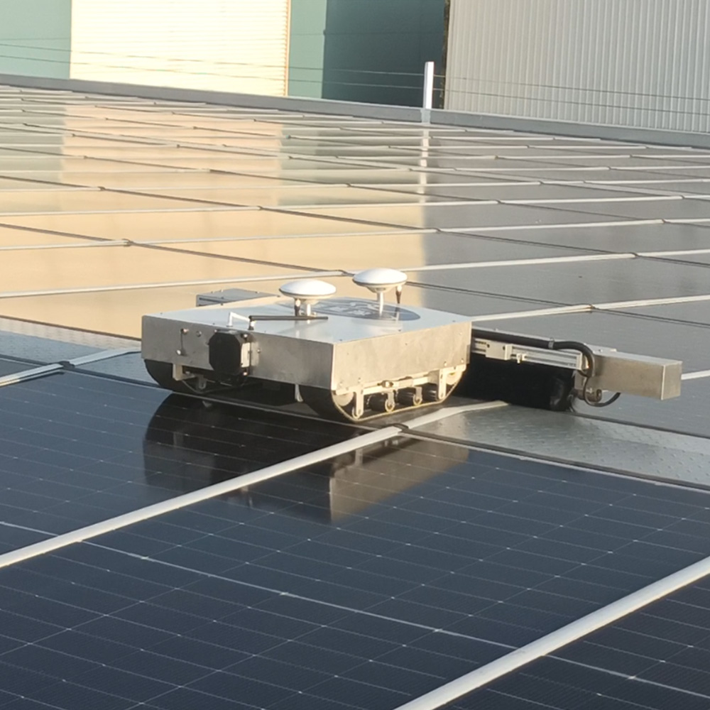 光伏清洗機器人如何提升光伏電站的效率？
