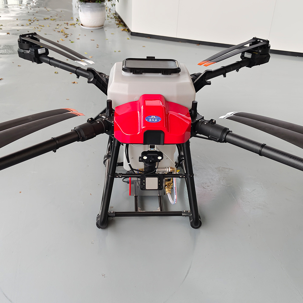 清洗無(wú)人機(jī)-光伏清洗機(jī)器人