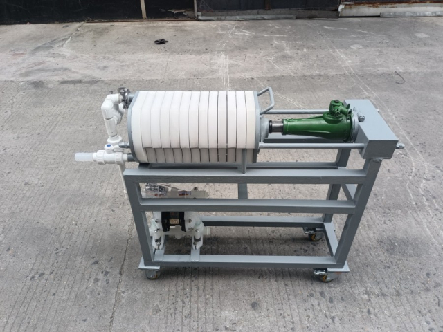 重慶超細(xì)固體收集板框過濾器哪家強(qiáng) 海寧市鋒祥過濾設(shè)備供應(yīng)