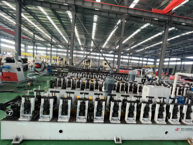 山東大型閣樓式貨架價(jià)格多少 歡迎來電 江蘇國德倉儲(chǔ)設(shè)備制造供應(yīng)