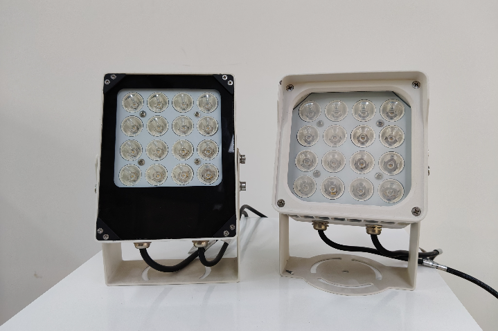 云南紅外夜視交通監控補光燈維修更換