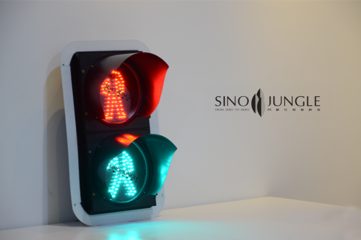 四川防水防爆戶外交通信號燈批發(fā)選哪家 歡迎來電 賽諾交科智能交通技術(shù)供應(yīng)