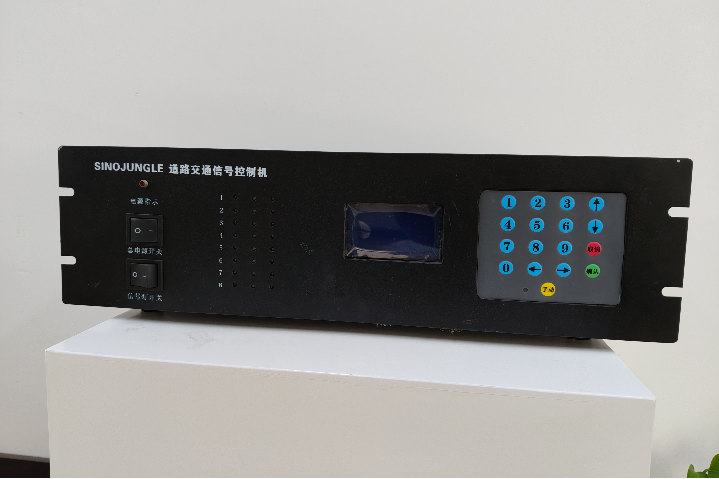 成都國標(biāo)交通交通信號控制機批發(fā)