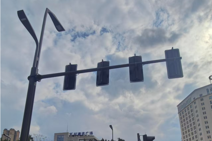 四川太陽能光伏板路燈批發(fā)