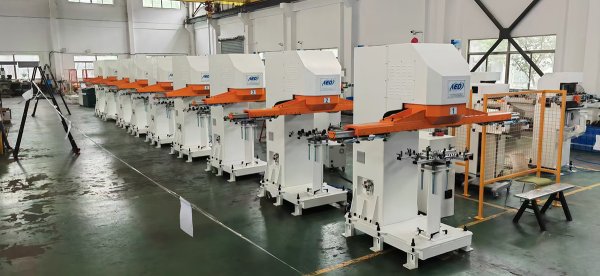 獨立式沖壓機械手