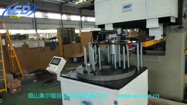三次元多工位沖壓機(jī)械手