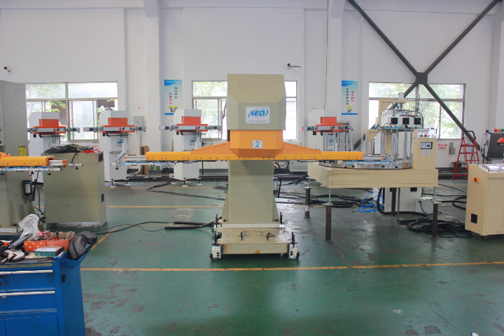 浙江安裝沖壓機(jī)械手服務(wù)熱線 昆山奧爾頓供應(yīng);